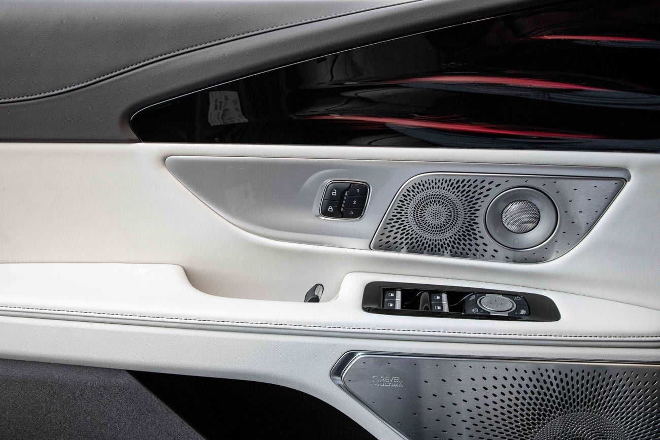 لينكولن ناوتيلوس Nautilus Presidential | 4,230 P.M | 0% Downpayment | Agency Warranty!