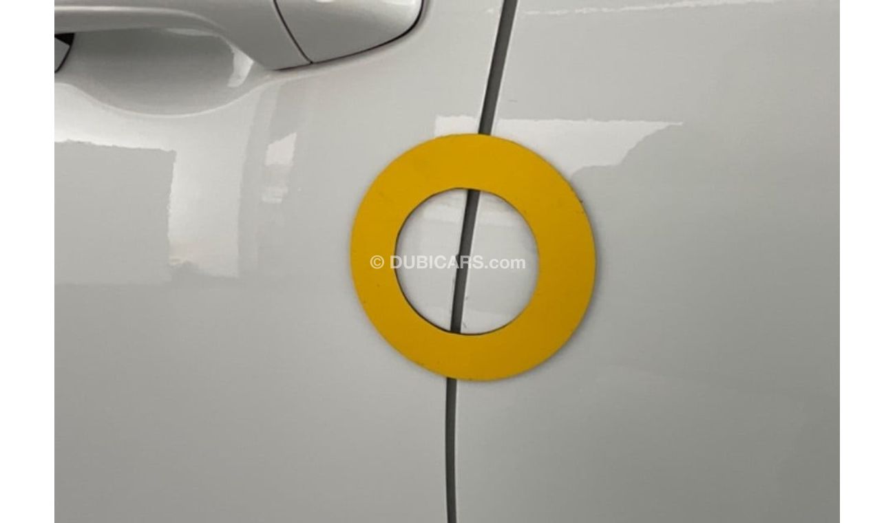 تويوتا يارس SE / E