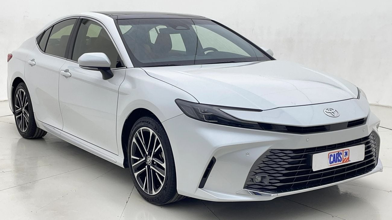 Toyota Camry 2025 GLE | AED 1664/Month | 0 DP | 30 Day Return | Warranty | Service History