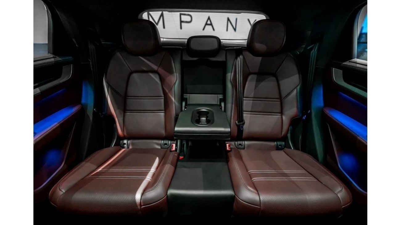 Porsche Cayenne 2024 Porsche Cayenne Coupe, 2025 Porsche Warranty, Low KMs, GCC