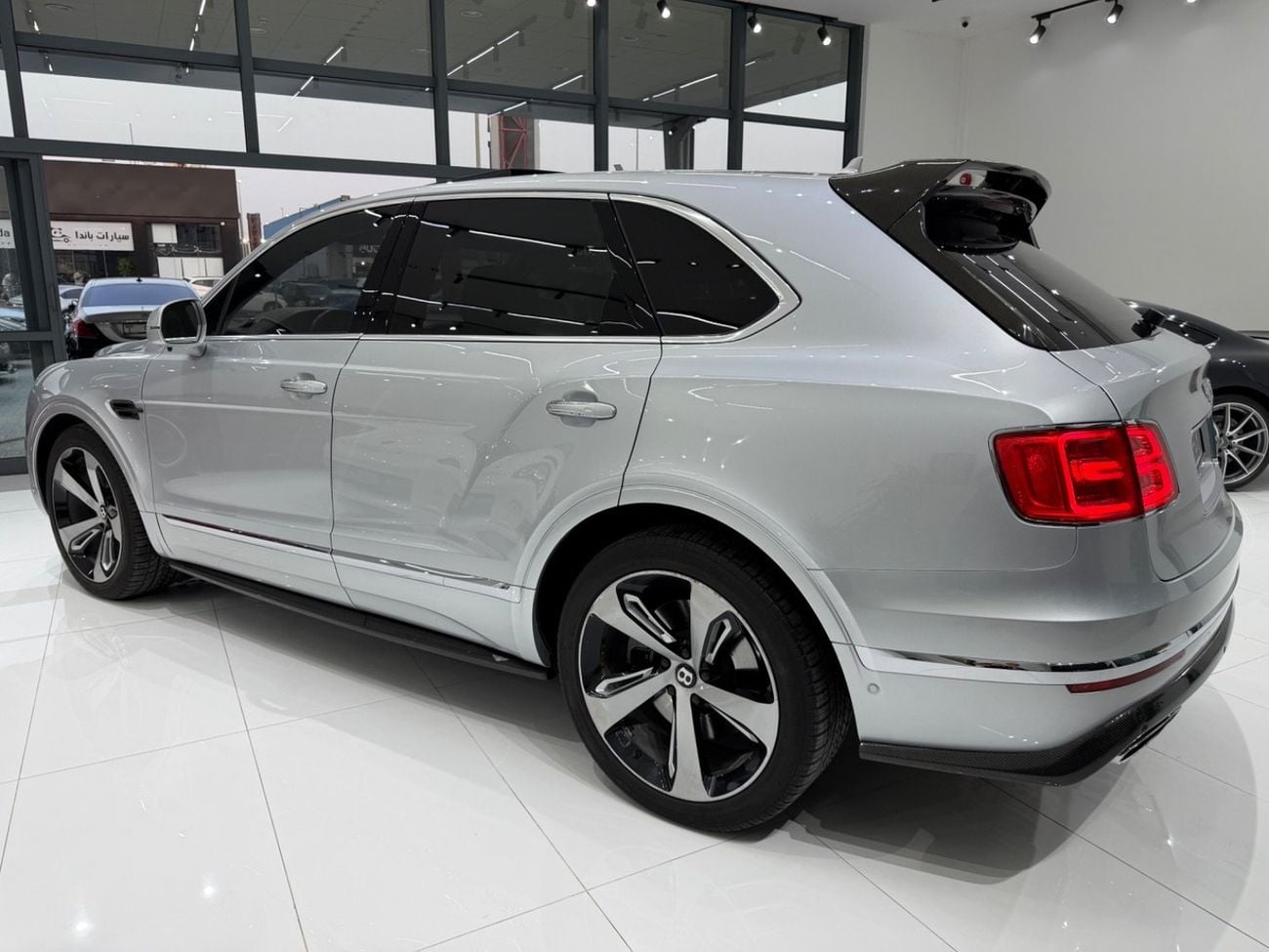 Bentley Bentayga FIRST EDITION