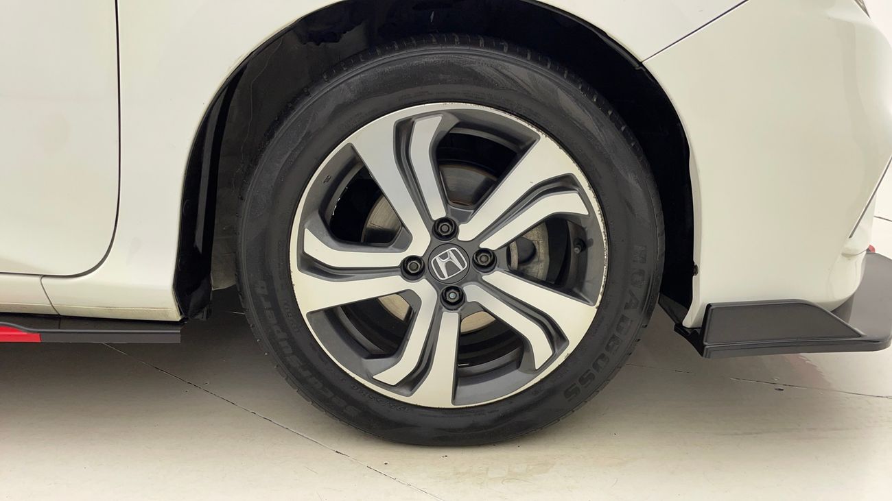 هوندا سيتي LX 1.5 | بدون دفعة مقدمة | اختبار القيادة في المنزل