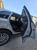 Lincoln MKX 2013 Lincoln MKX – Luxury midsize SUV in excellent condition. Powered by a strong 3.7L V6 engine wit