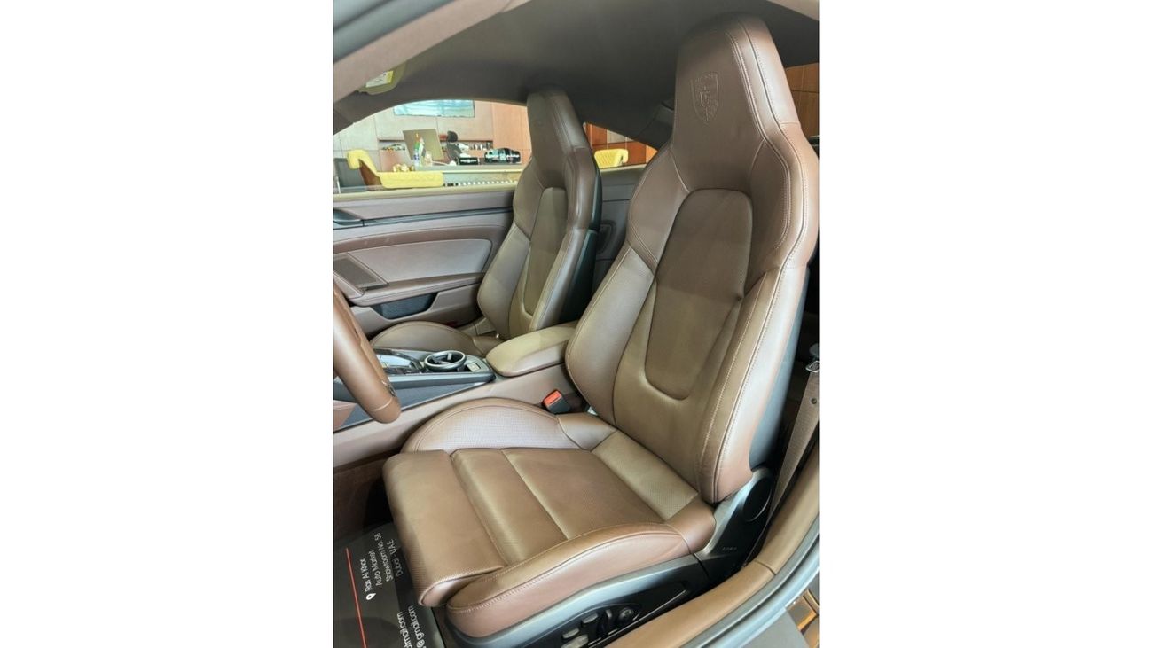 Porsche 911 Porsche Carrera 911 GTS Under warranty