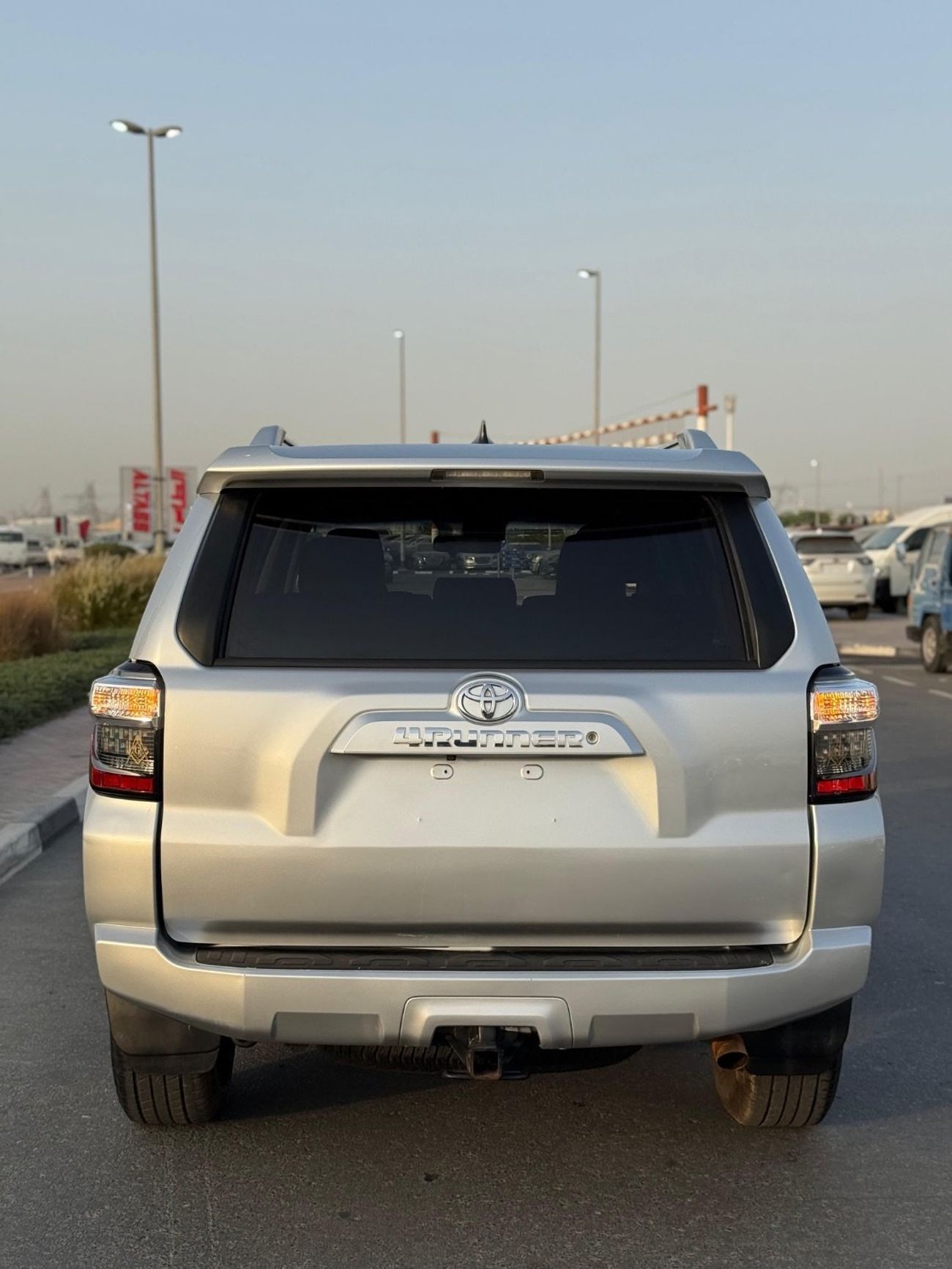 تويوتا Runner4 SR5 premium 4WD