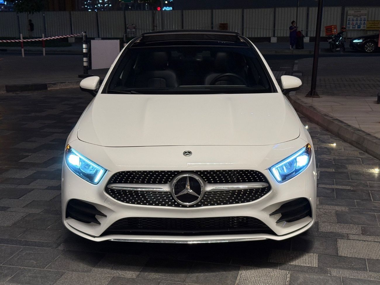 مرسيدس بنز A 220