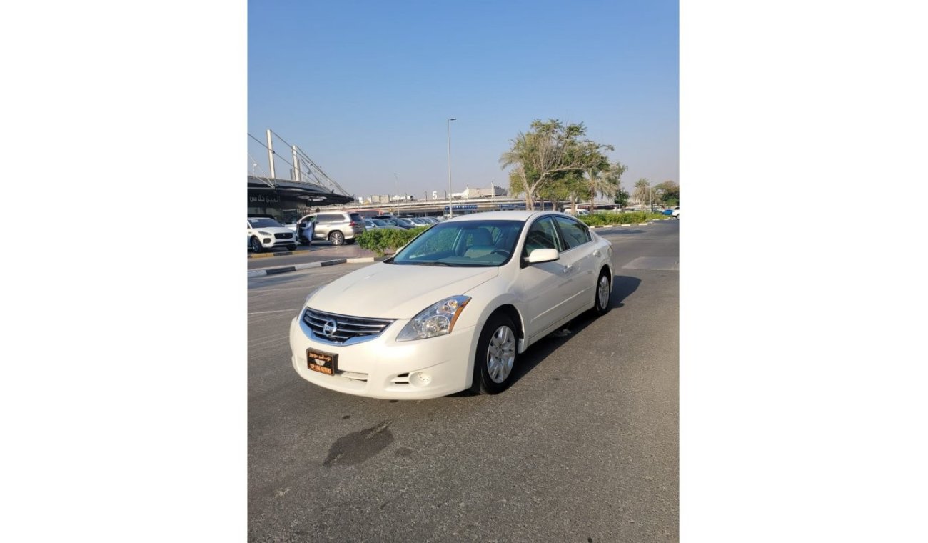 Nissan Altima S