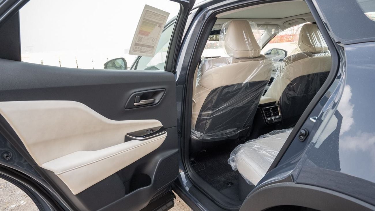 تويوتا كراون PLATINUM TOYOTA CROWN 2.5 MID HEV -2026YM