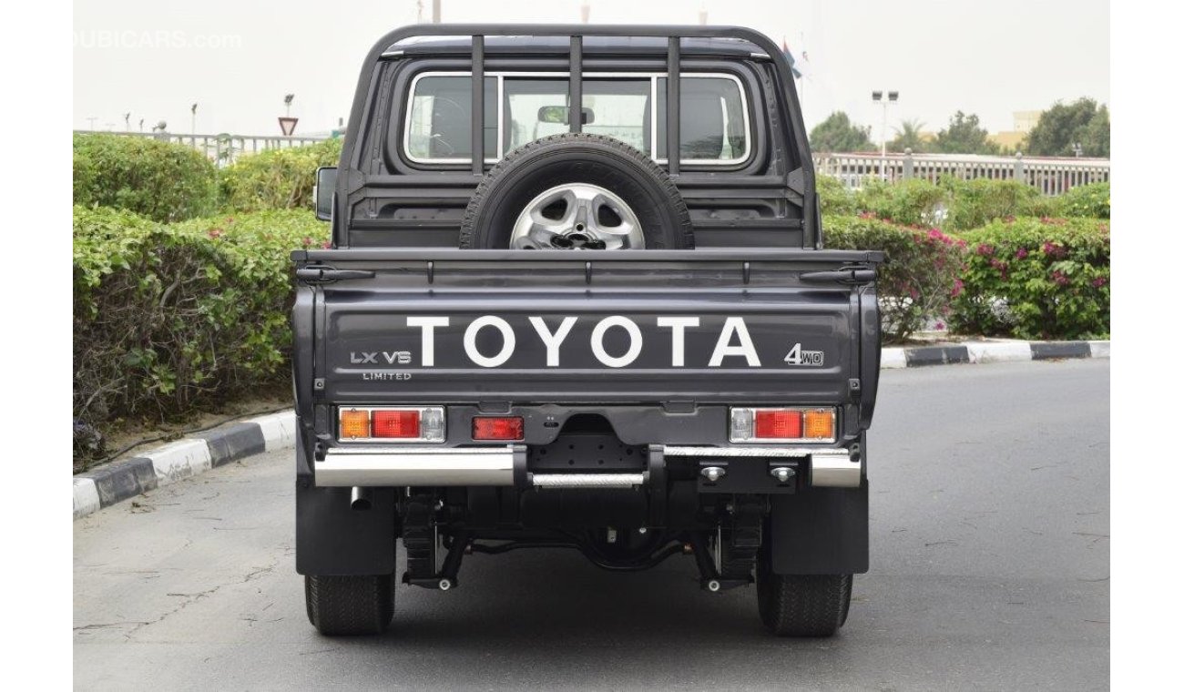 Toyota Land Cruiser Pickup Double Cab Limited V6 4.0L Petrol 4WD Manual