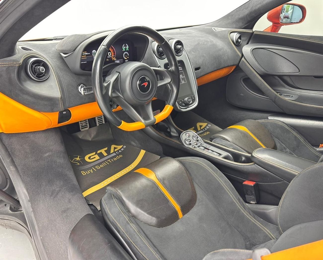 McLaren 570S 2017 McLaren 570s, Full Service History, Excellent Condition, GCC