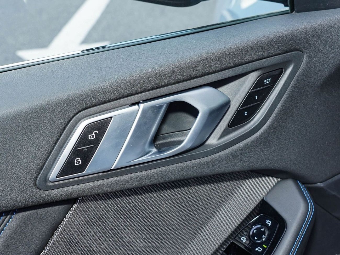 BMW 225L BMW 225 L / Chinese / 0km / black