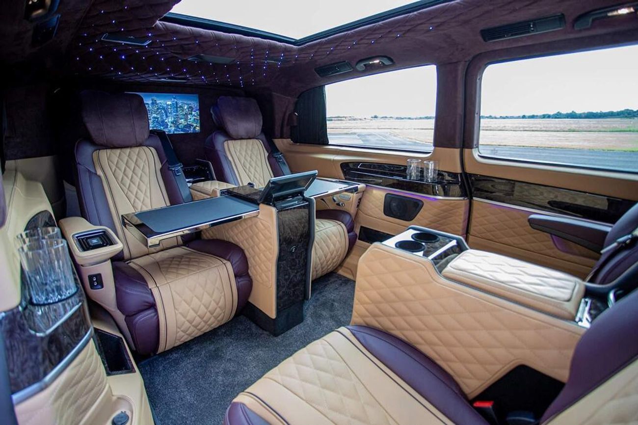 Mercedes-Benz V 300 XLWB Luxury VIP Senzati Interior. Mercedes-Benz Approved Conversion
