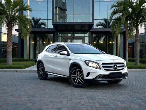 Mercedes-Benz GLA 220 1,468 P.M | | -250 | 4MATIC | 2.0L 4-CYLINDERS | | GCC