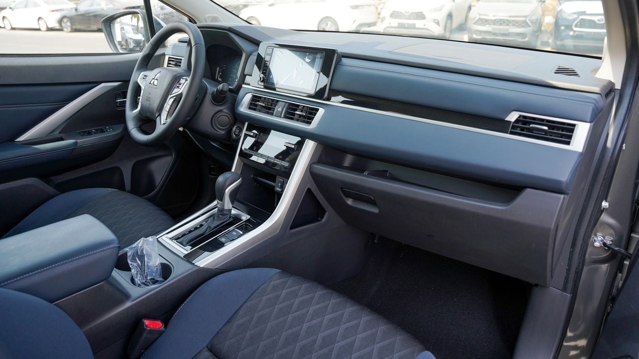 ميتسوبيشي إكسباندر كروس Brand New Mitsubishi Xpadner Cross Premium 2025 Export 1.5L 2WD Petrol A/T|Green/Bronze|XPANDER-CR-2