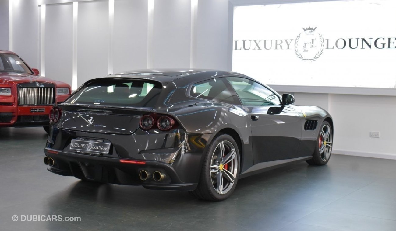 فيراري GTC4Lusso GTC4 LUSSO