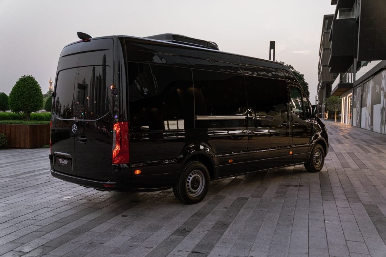 مرسيدس بنز سبرينتر Ultra luxury sprinter 2022 GCC 0km