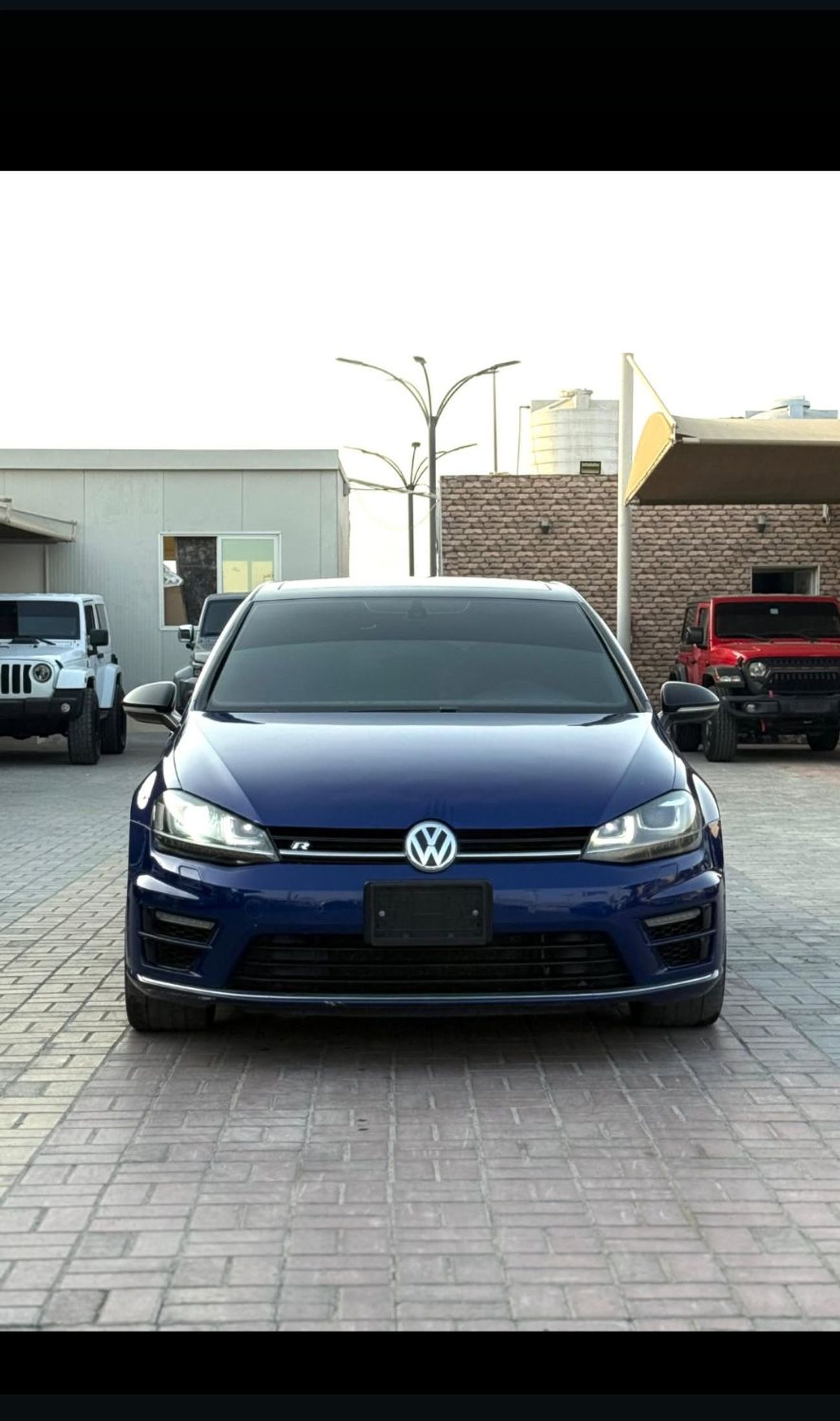 فولكس واجن جولف R SEL 2.0L (290 HP)