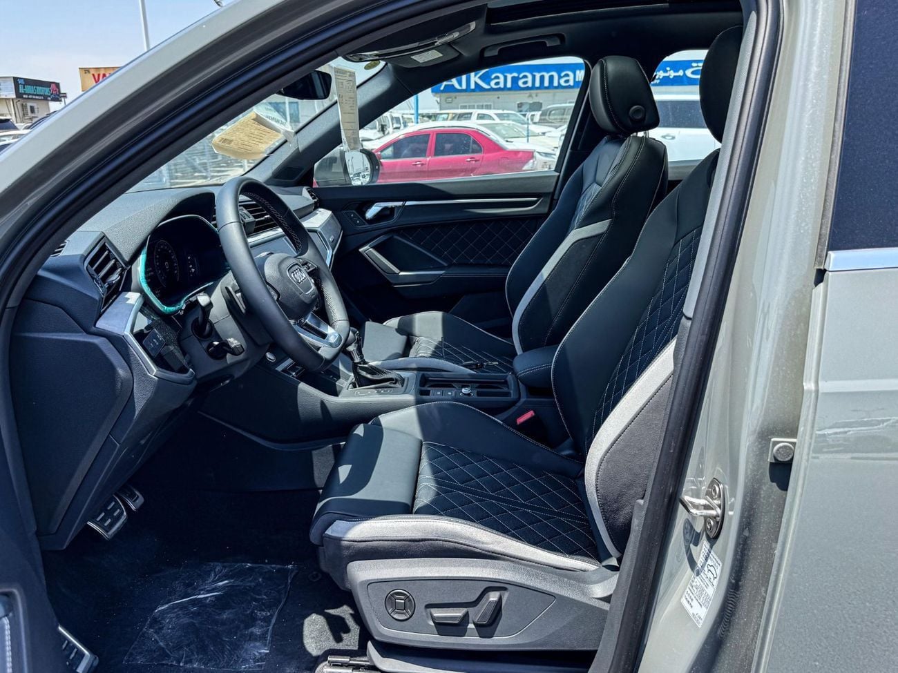 Audi Q3  Audi Q3 TFSI 35 1.5L 2025 0KM