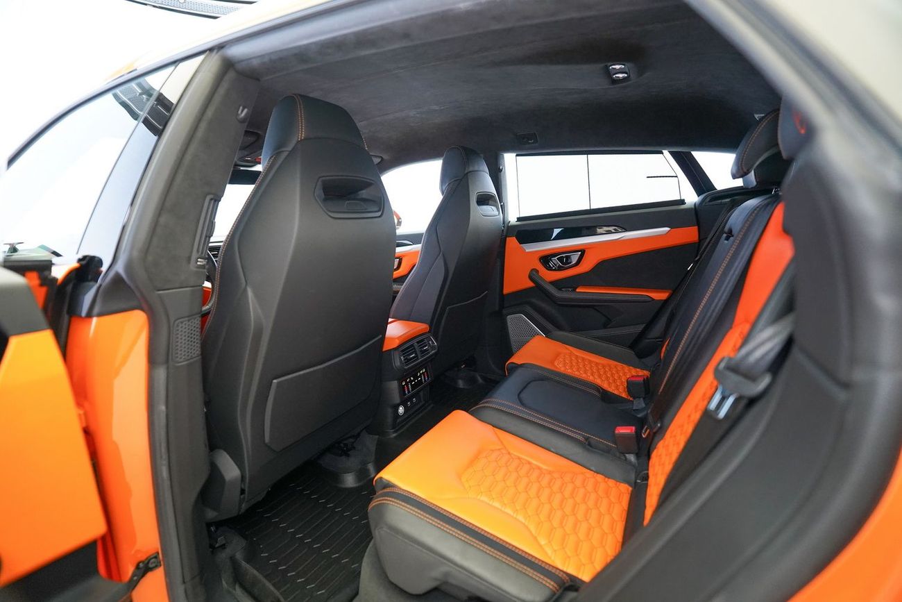 Lamborghini Urus STD 4.0T V8