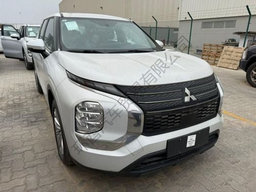 ميتسوبيشي آوتلاندر GLX MIDLINE