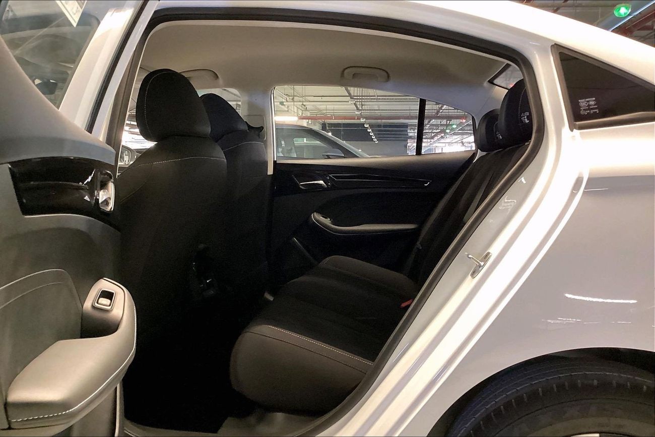 أم جي 5 Standard | National Day | Start 2026 with the ideal drive | شامل الضمان | 0 ﺪﻔﻋﺓ ﺃﻮﻟﻯ