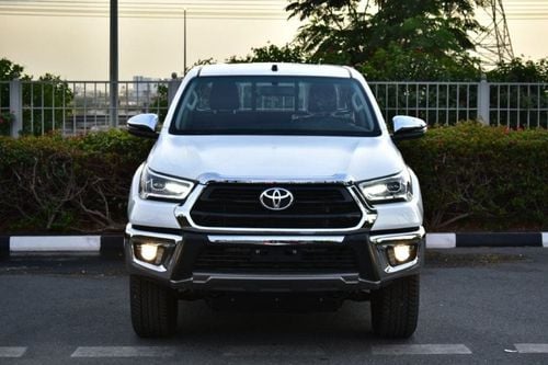 تويوتا هيلوكس GLXS-V 2.7L PETROL 4WD AT
