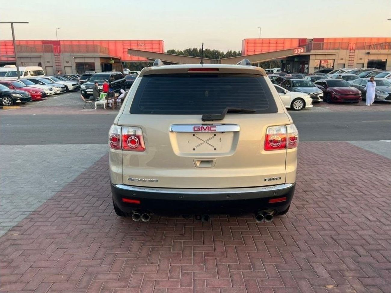 GMC Acadia Full option ‏خليجي