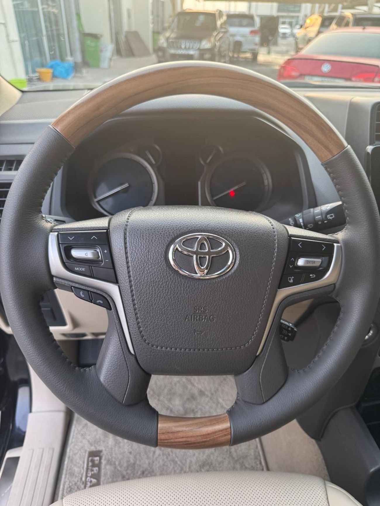 تويوتا برادو PRADO VX 4.0L V6 CLEAN CAR