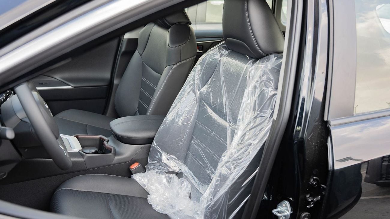 تويوتا راف ٤ 2025 Toyota RAV4 Limited 2.5L AWD AT Hybrid (Black)