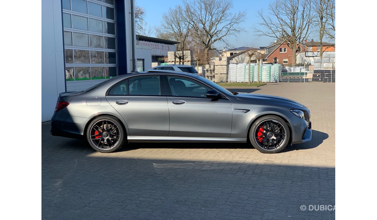 مرسيدس بنز E 63 AMG Sport