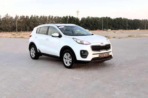 Kia Sportage Base ACCIDENTS FREE - GCC - ORIGINAL PAINT - 2.0 - ORIGINAL PAINT - PERFECT CONDITION INSIDE OUT