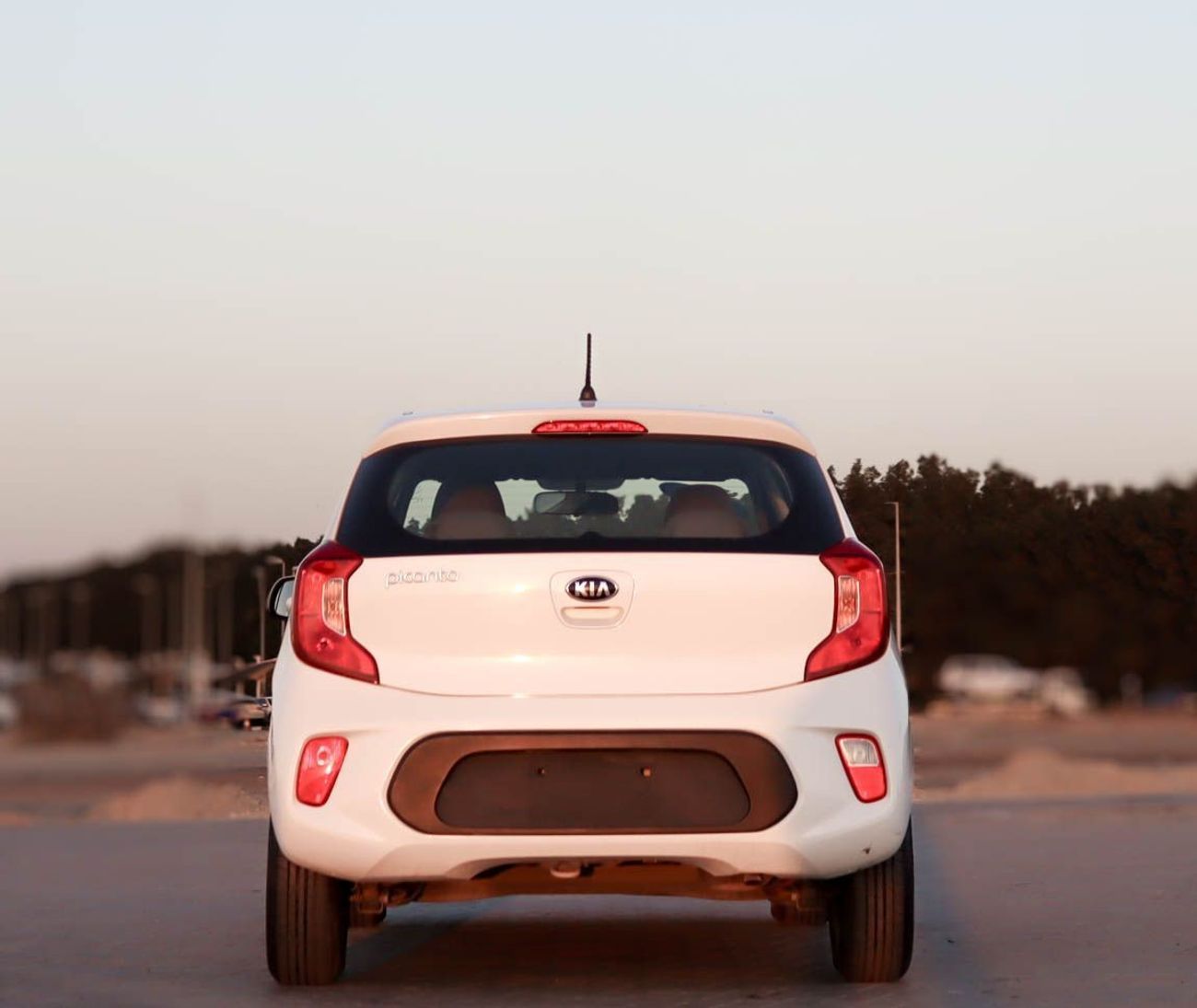 Kia Picanto Base 1.2L 2020 Kia Picanto 2020  GCC edition in excellent condition, no accidents, mileage 114,000 K