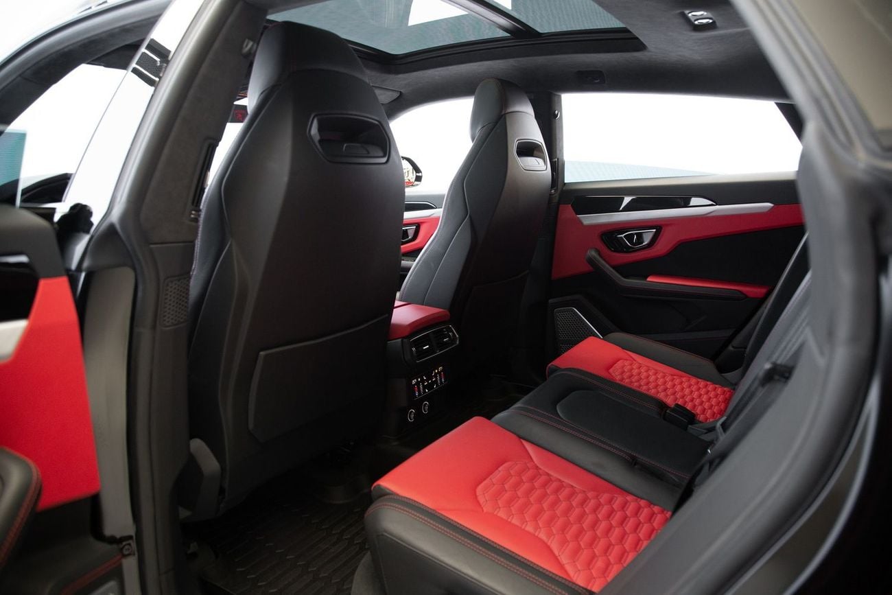 Lamborghini Urus STD