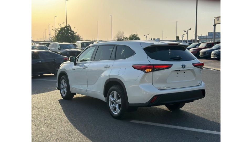 Used Toyota Highlander LE TOYOTA HIGHLADER 2020 for sale in Dubai - 744925