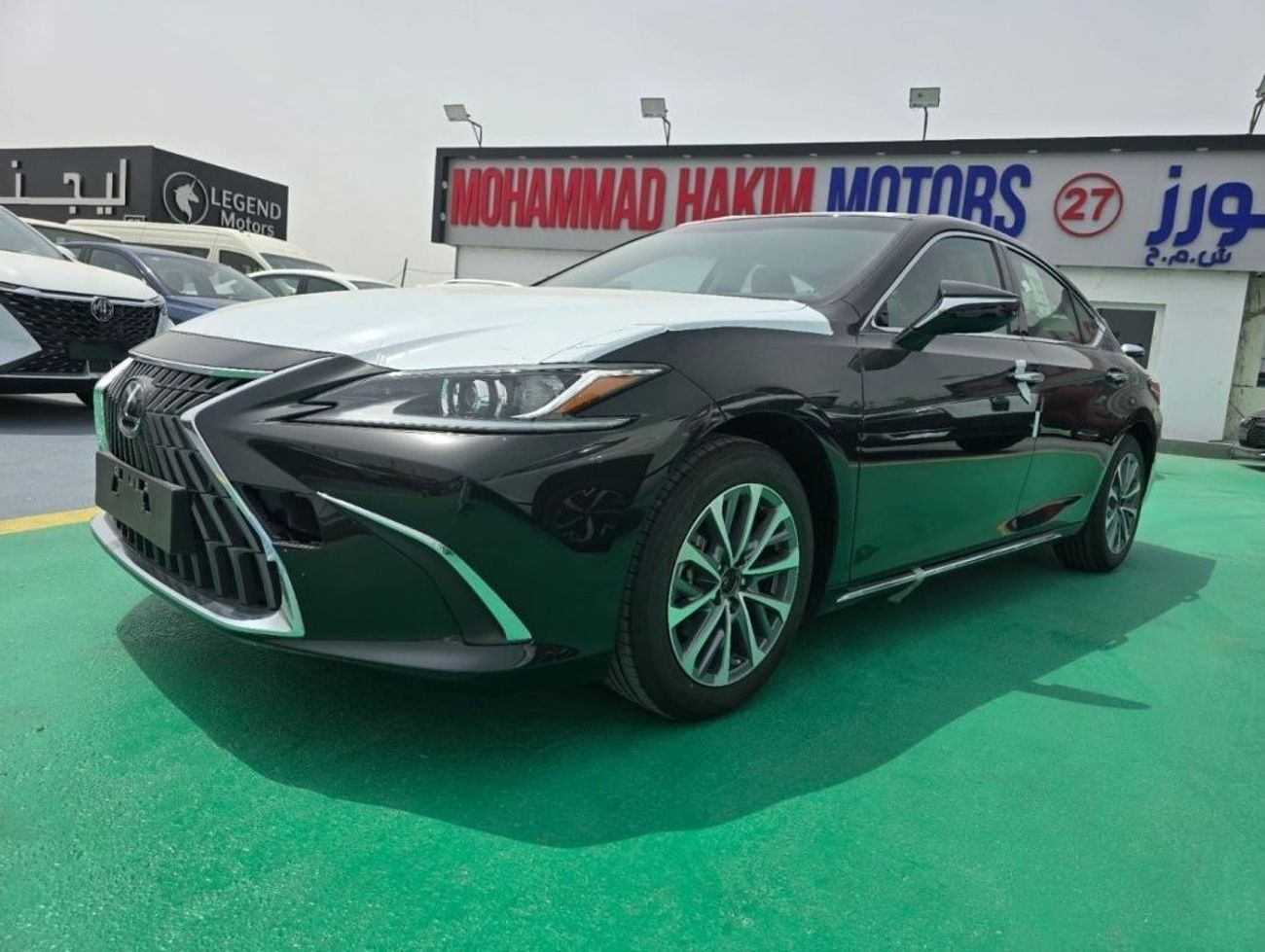 Lexus ES300h 2.5L HYBRID 2025 GCC