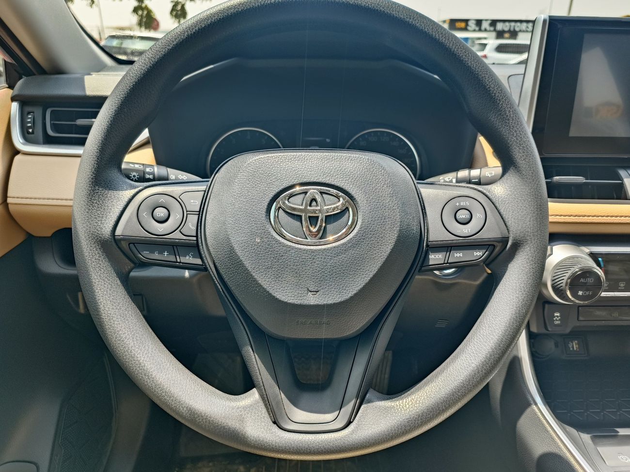 Toyota RAV4 Full Option 2.0L  - 4WD With Sunroof, Push Start & Leather Seats (CODE # XLE)