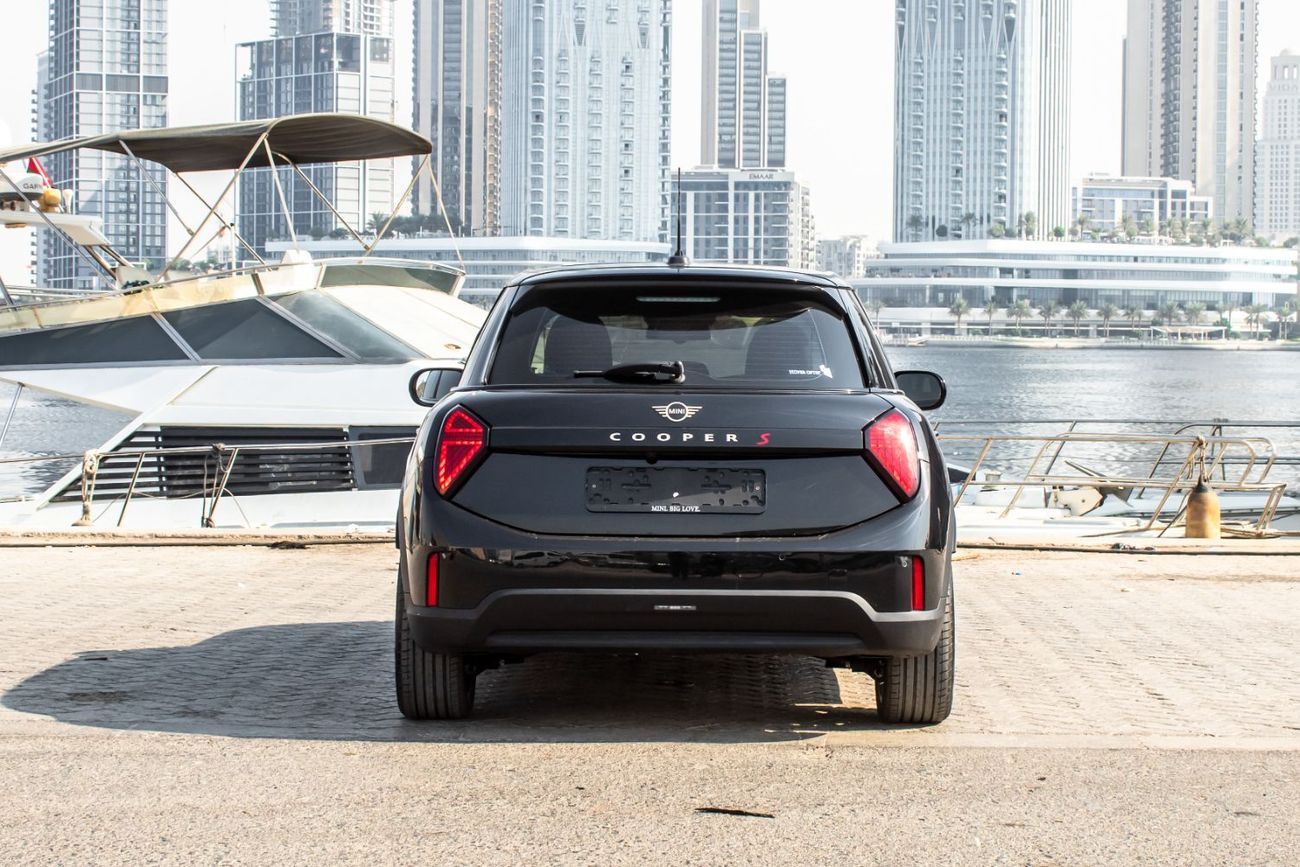 Mini Cooper S 2299 M/P With 0% Down Payment Mini Cooper S 2025