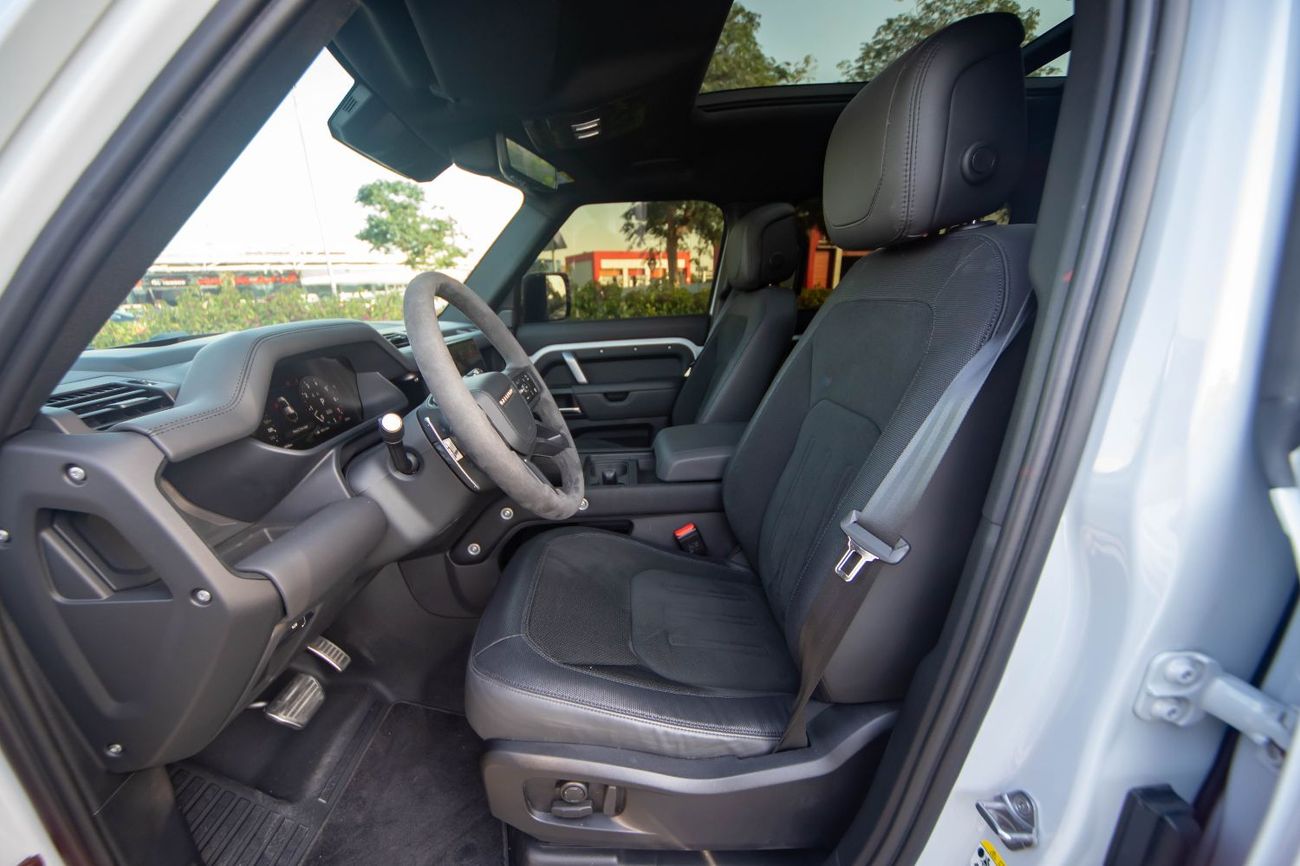 Land Rover Defender 110 X P525 5.0L