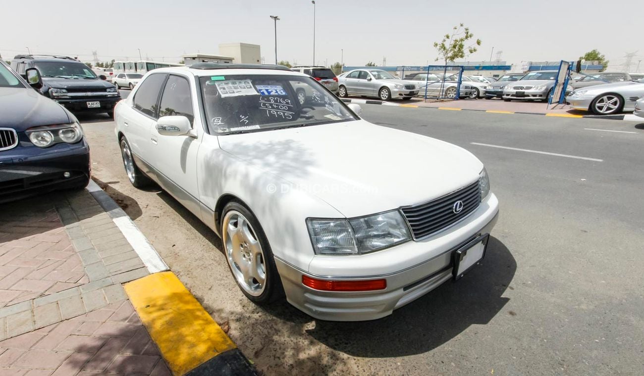 Lexus LS 400