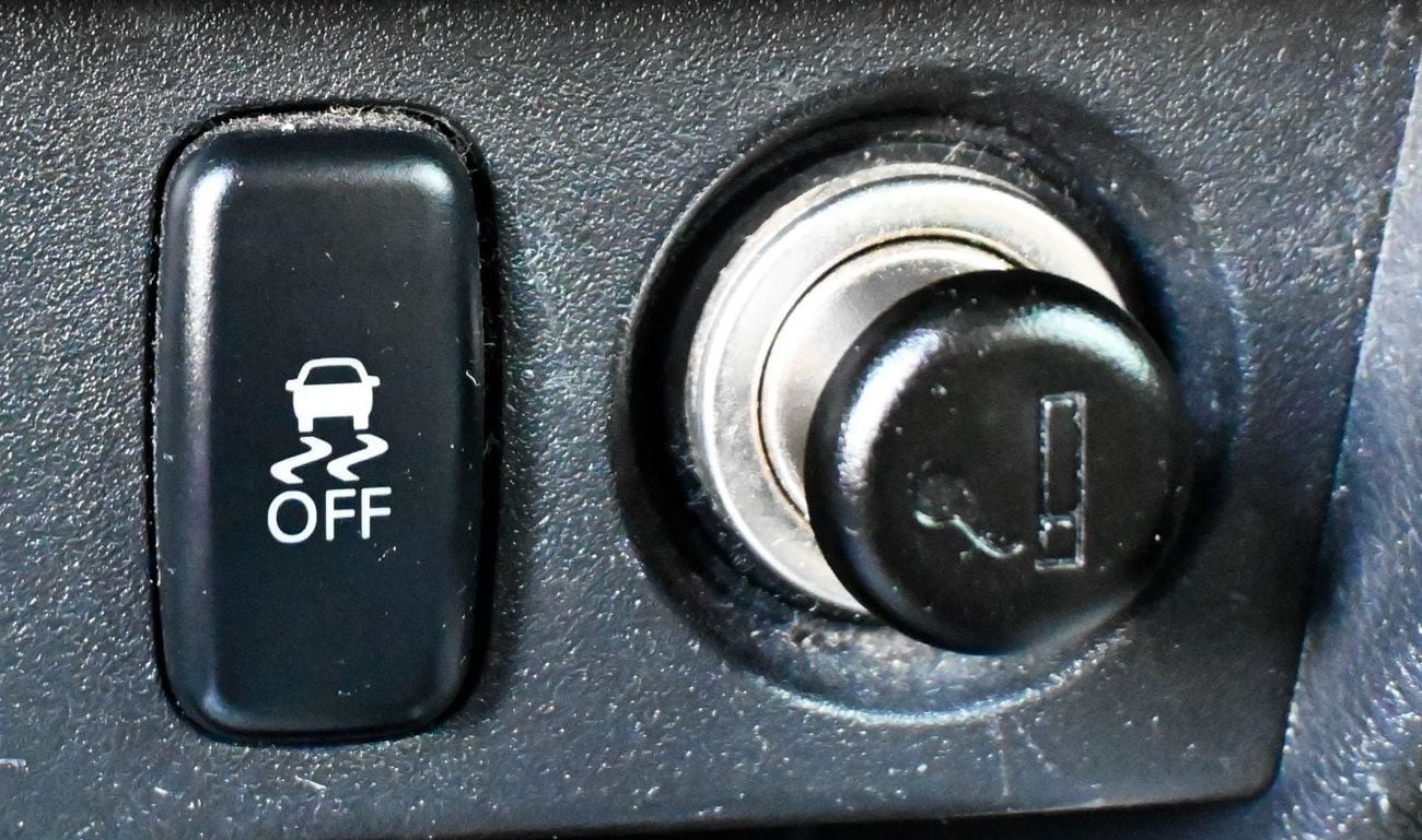 Mitsubishi ASX GLX 2.0L FWD Mitsubishi ASX 2.0L 2022 GCC accident-free Excellent Condition 882AED Monthly