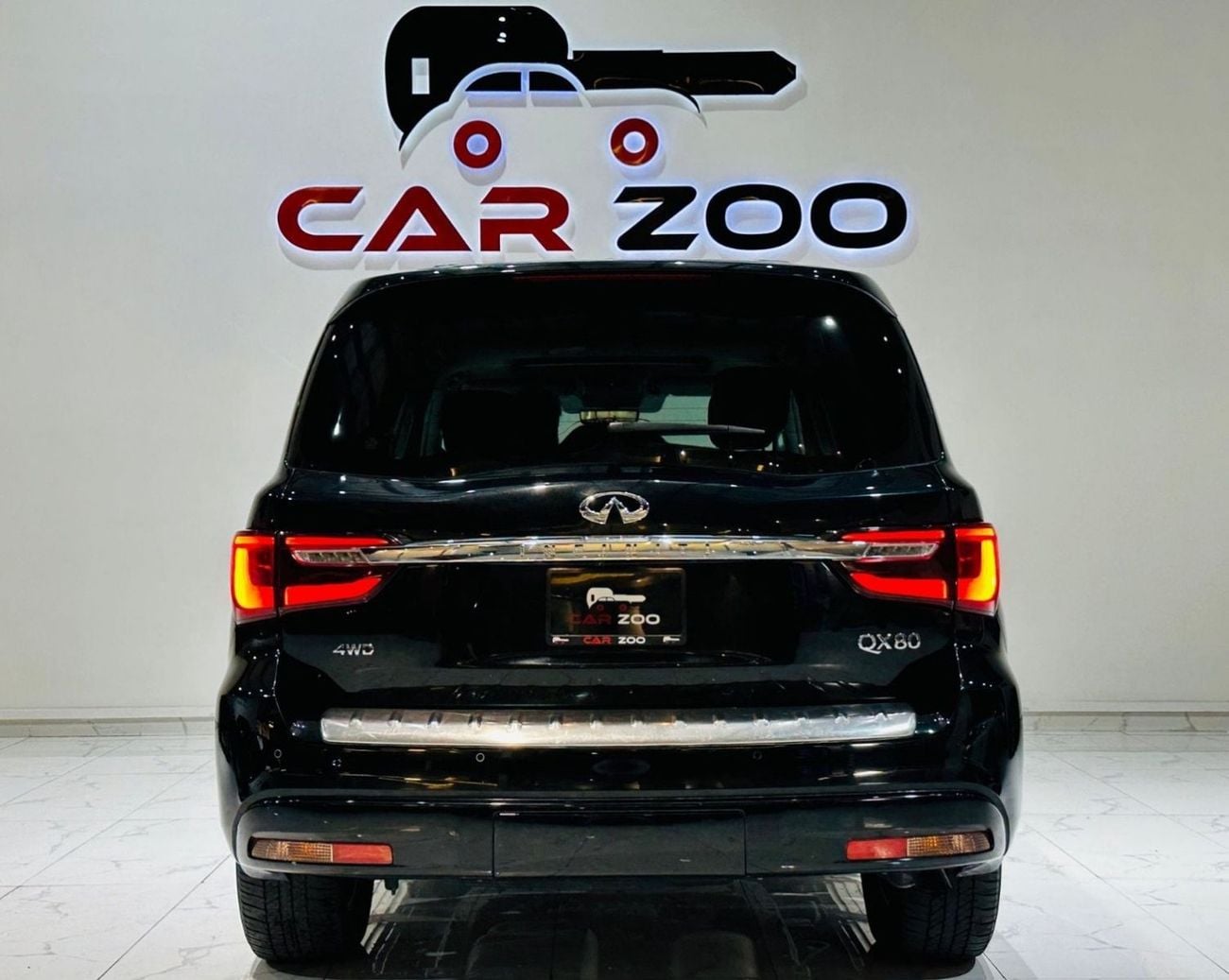 Infiniti QX80 LUXE SENSORY PROACTIVE LUXURY PROACTIVE