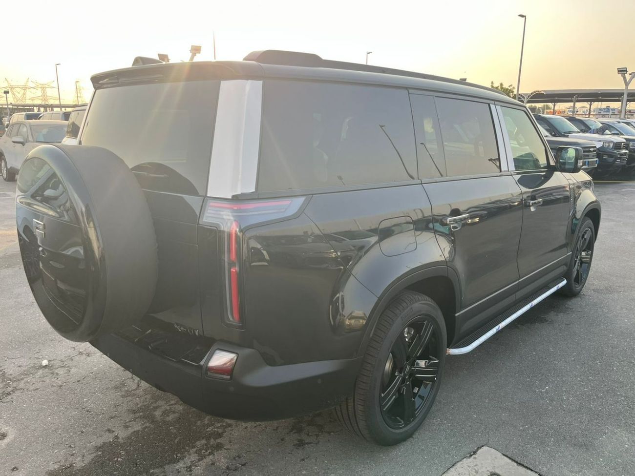 ROX 01 Rox 01 vip 1.5L Turbo + Plug-in Hybrid AWD Model 2025