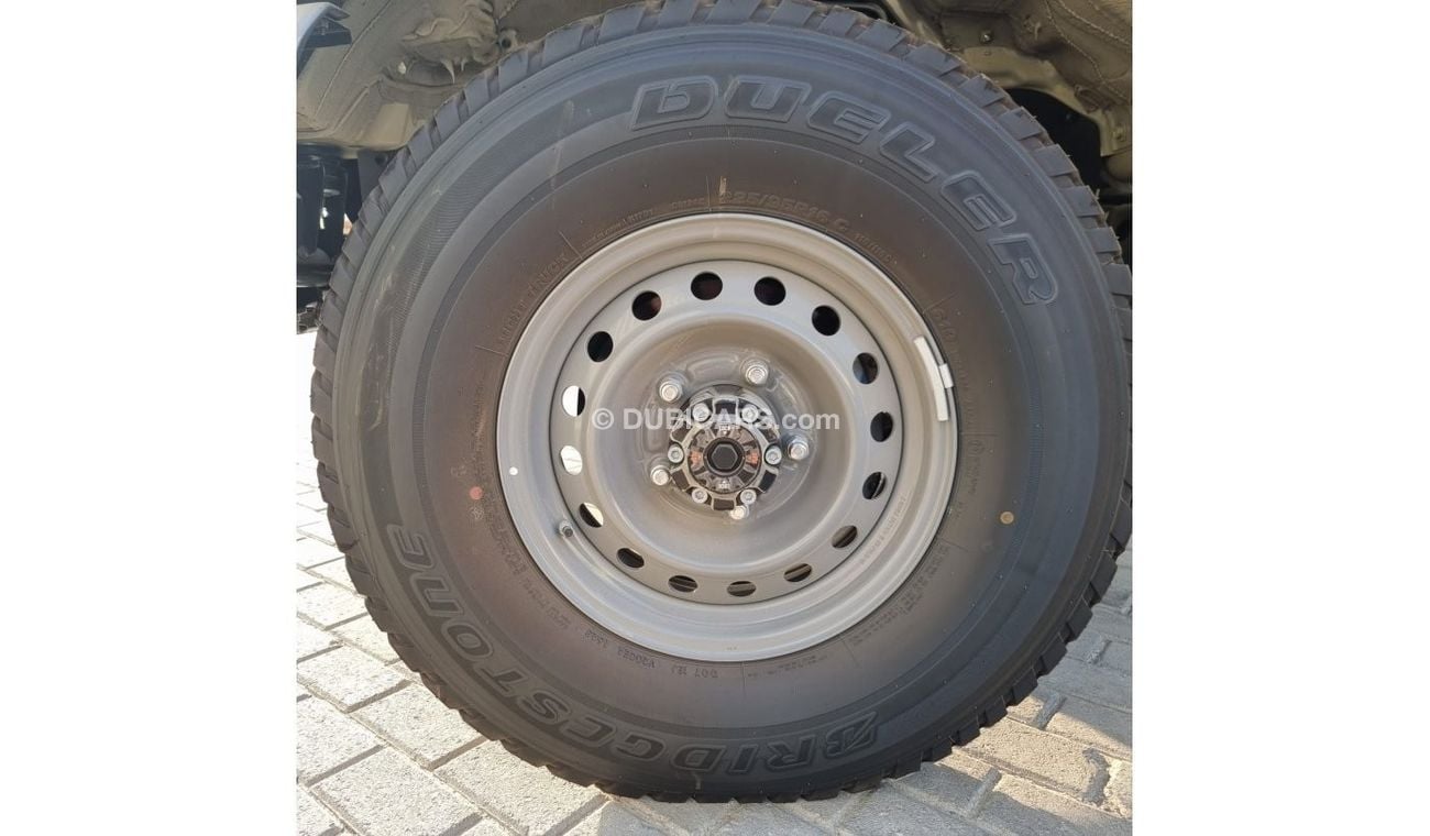 Toyota Land Cruiser 70 Toyota LC 78 4.5 DSL HTOP BEIGE COLOR