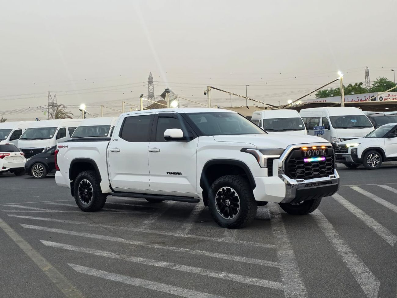 تويوتا تاندرا Crewmax