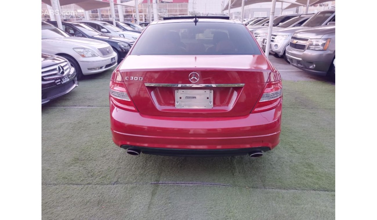 مرسيدس بنز C 300 وارد موديل 2009 رقم واحد فتحه  بانوراماجلد  حساسات  ومثبت سرعه لاتحتاج الي مصاريف