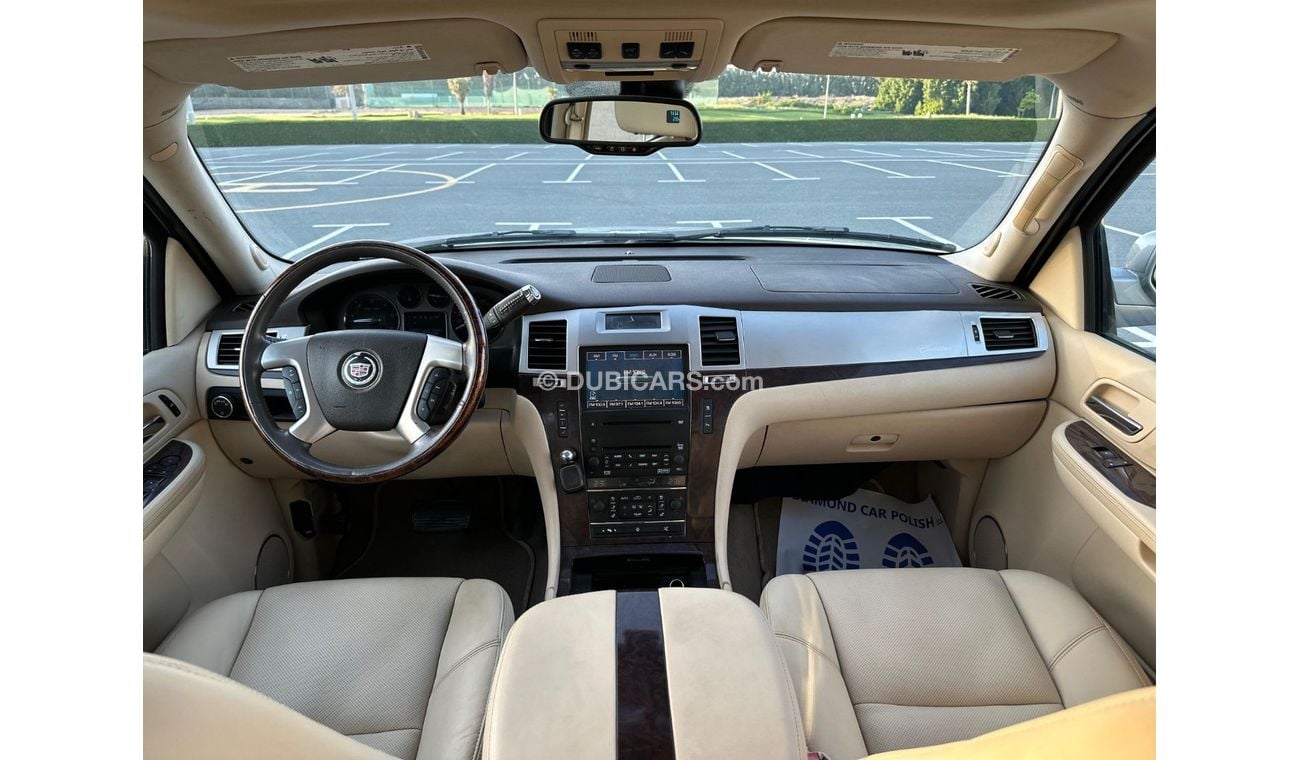 كاديلاك إسكالاد Cadillac Escalade 2007 GCC // Good Condition
