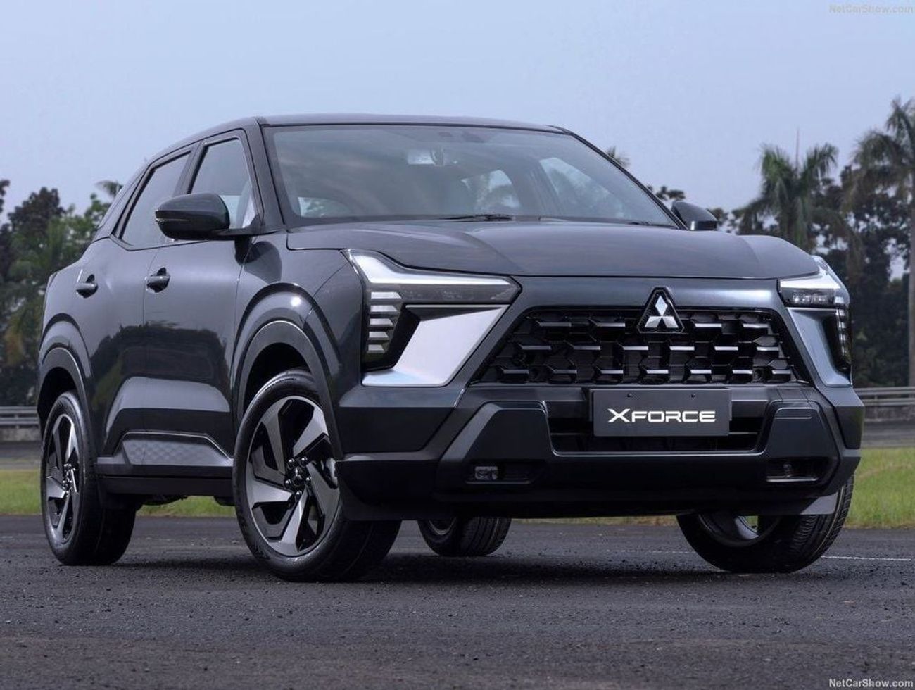 ميتسوبيشي Xforce Mitsubishi XFORCE H-LINE 1.5L SUV FWD 5Doors