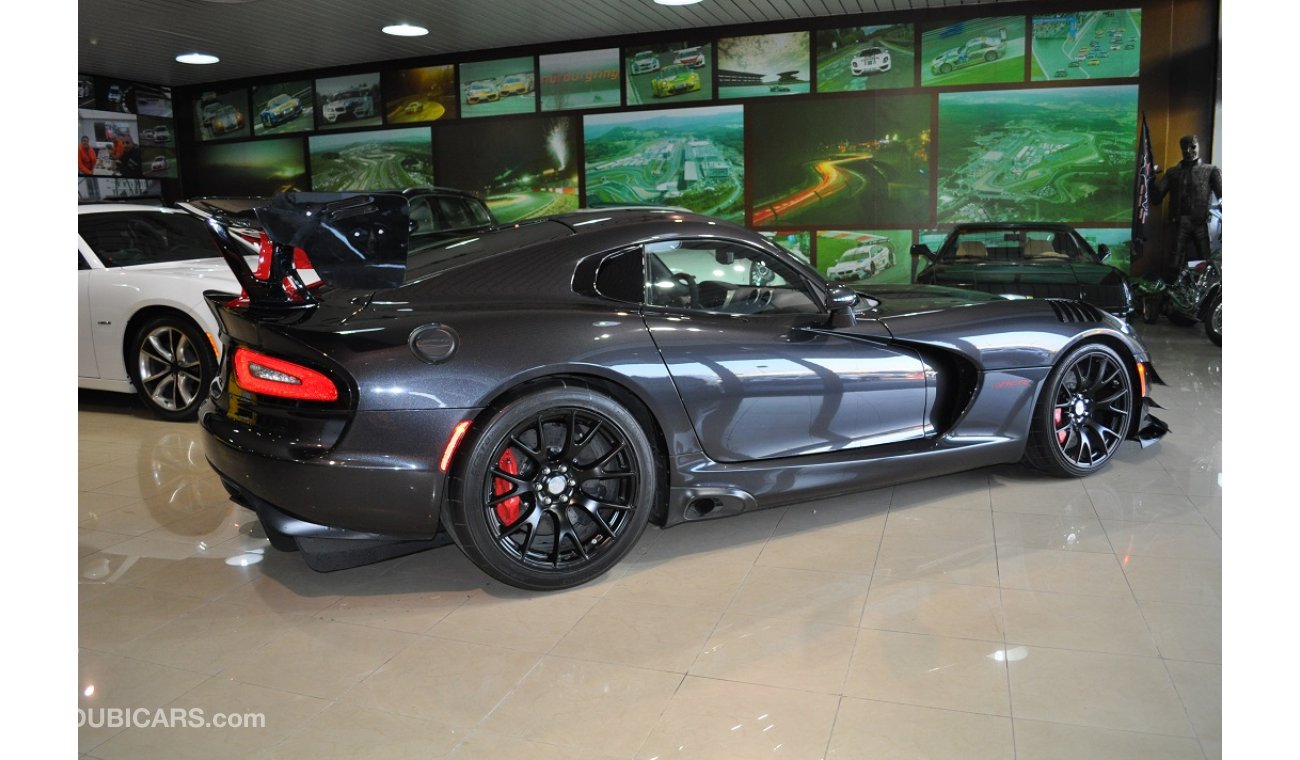 Dodge Viper ACR