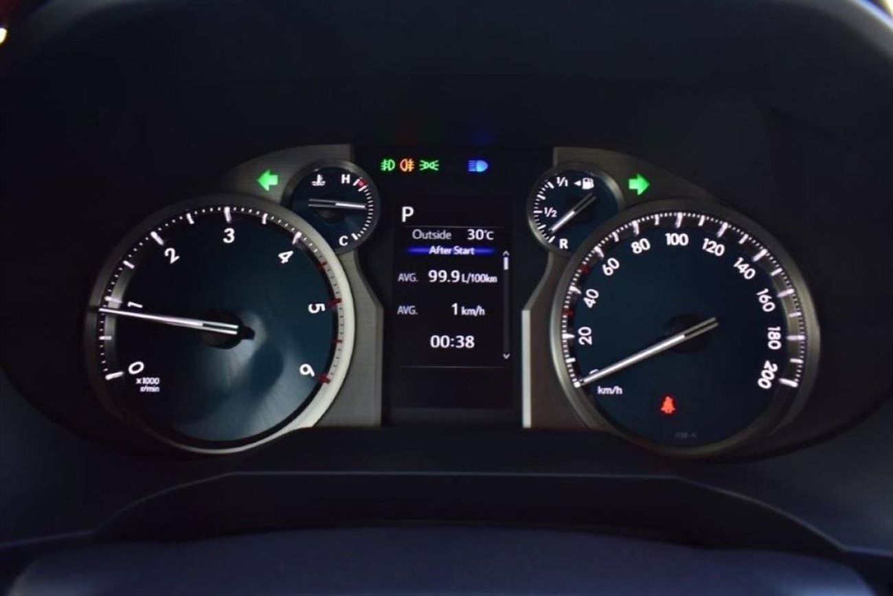 تويوتا برادو VX 2.8L Diesel 4WD 7 Seater Automatic - Euro 6