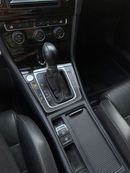 فولكس واجن جولف ار